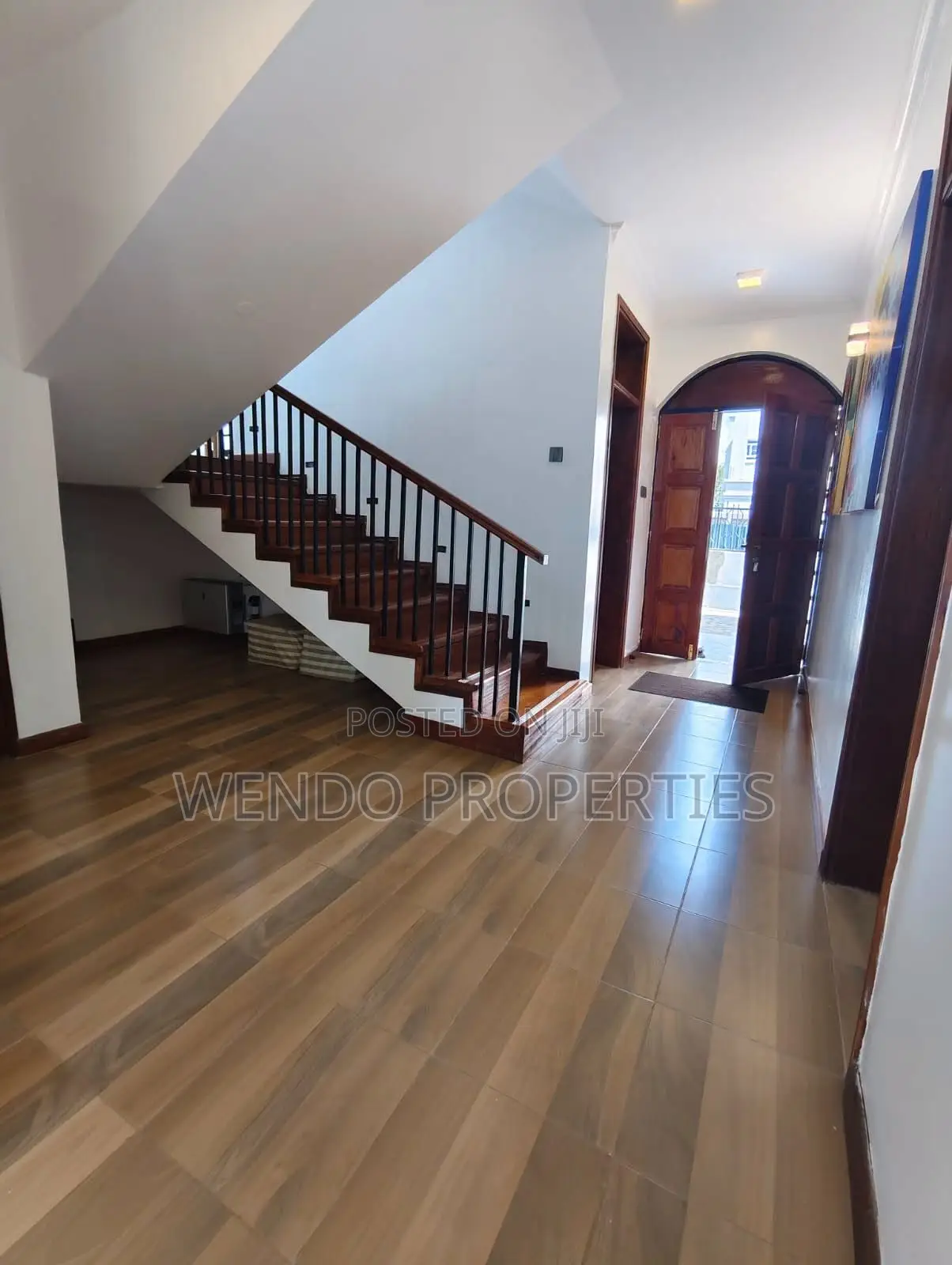 4bdrm Villa in Matasia for sale