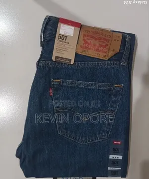 Levis Men Trousers for Sale
