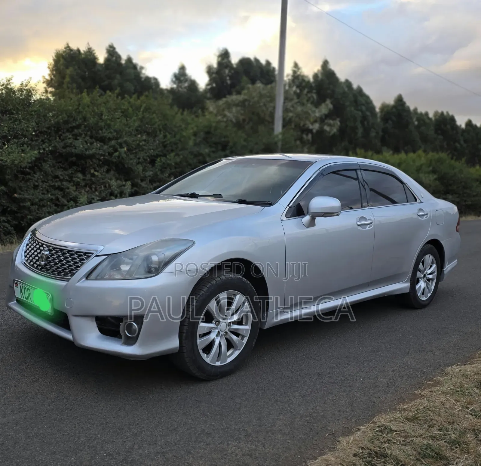 Toyota Crown 2012 Silver