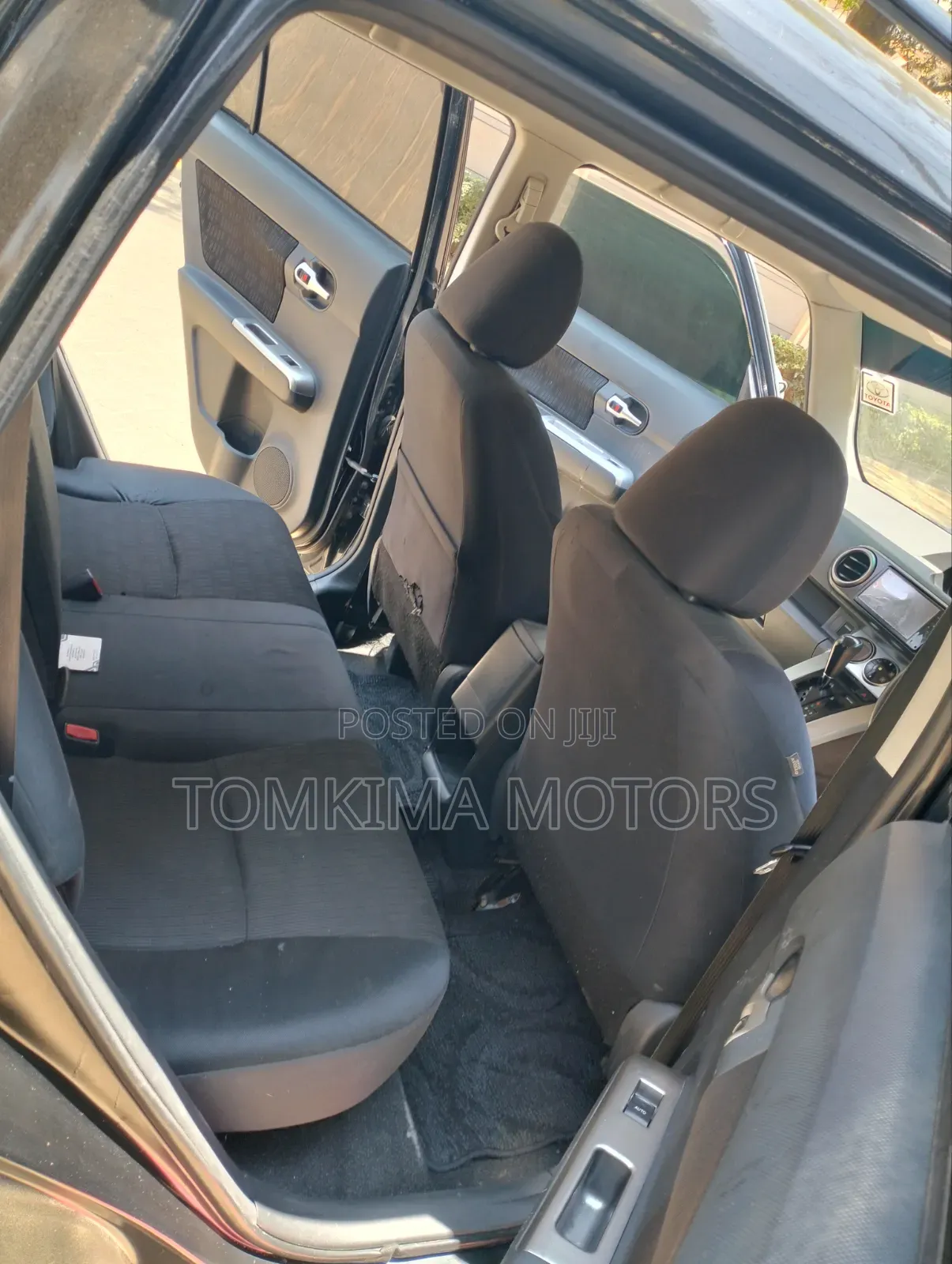 Toyota Corolla Rumion 2011 Black