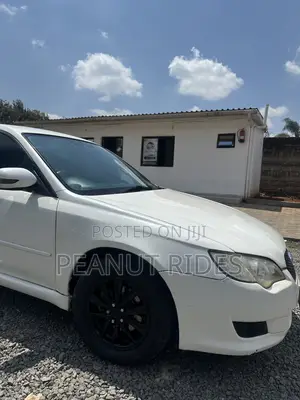 Subaru Legacy 2008 White