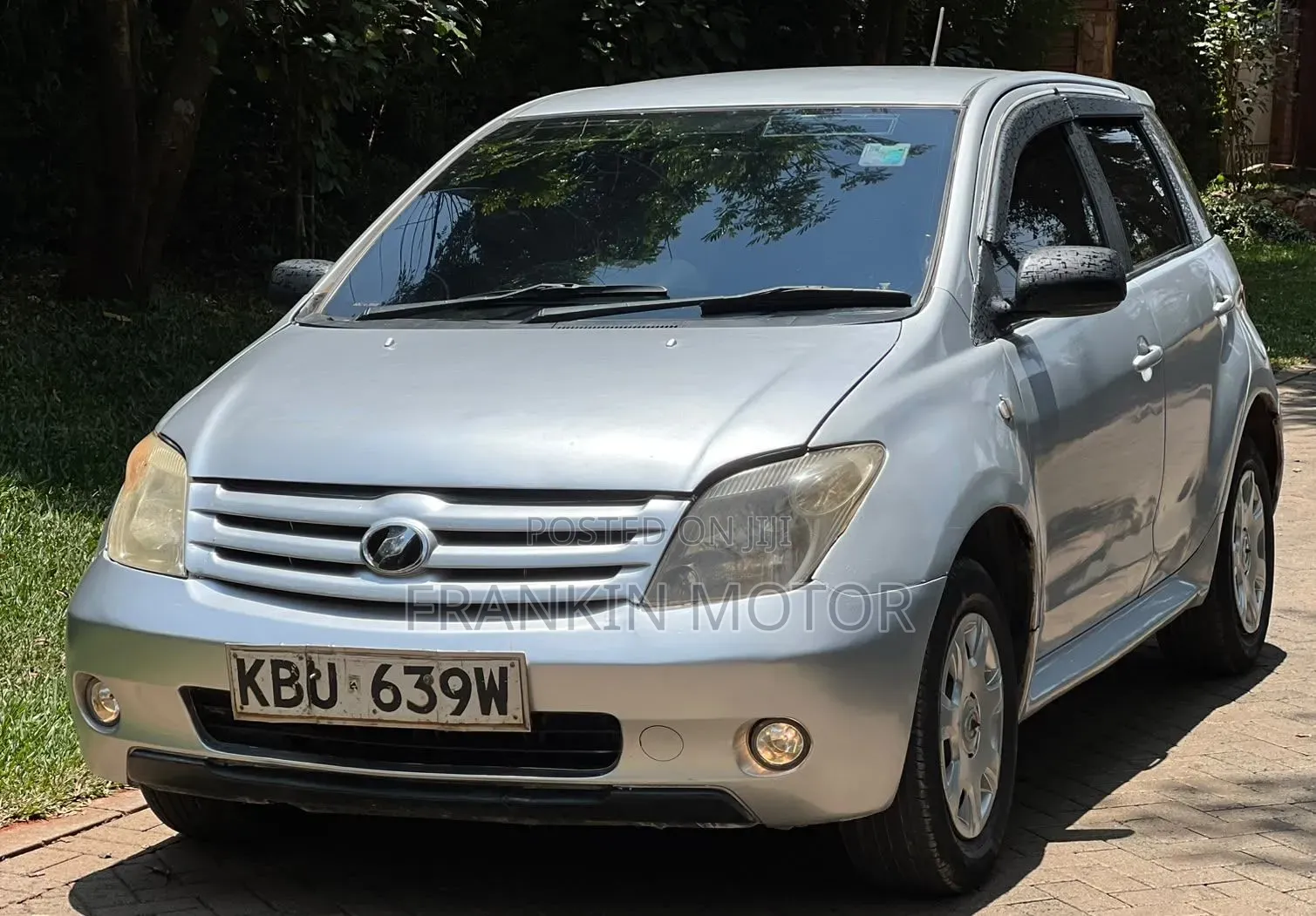Toyota IST 2007 Silver
