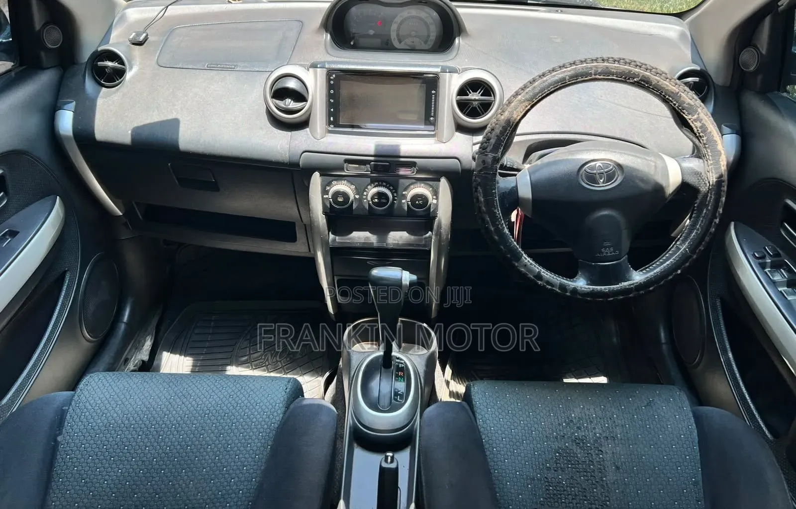 Toyota IST 2007 Silver