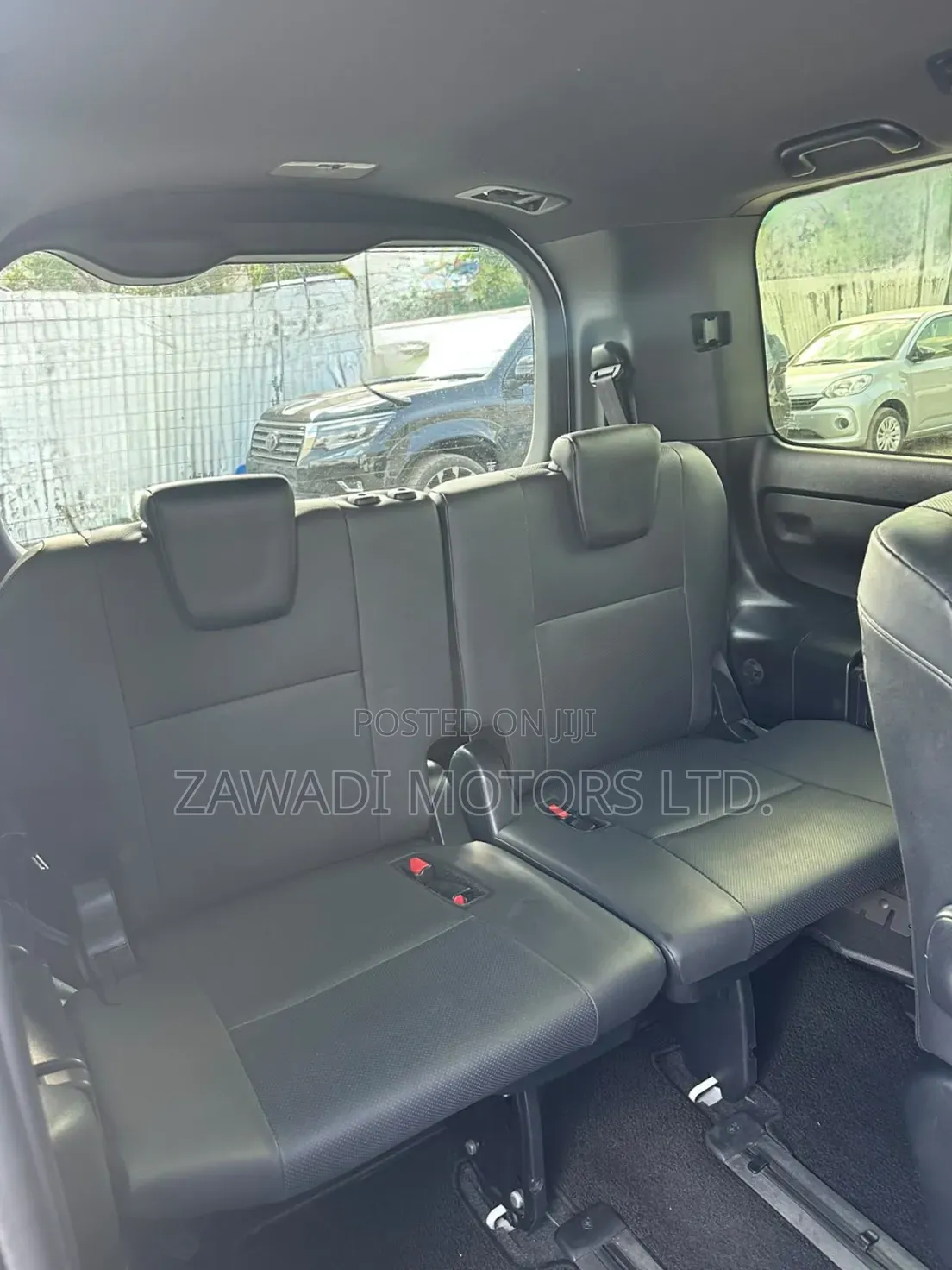 Toyota Noah 2.0 AWD (7 Seater) 2019 Pearl