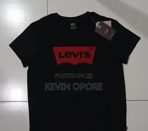 Levis Tshirt for Sale