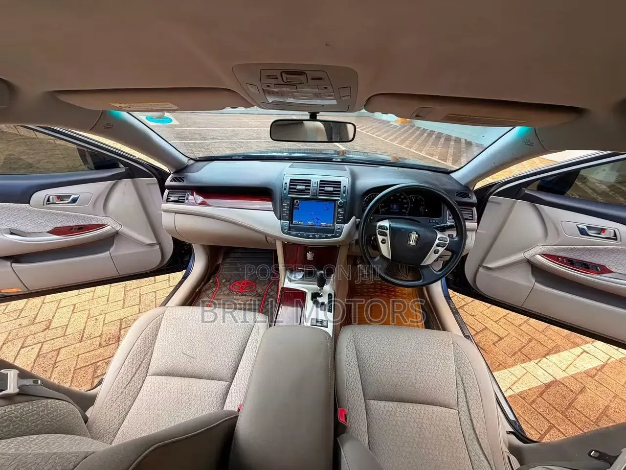 Toyota Crown 2012 Blue