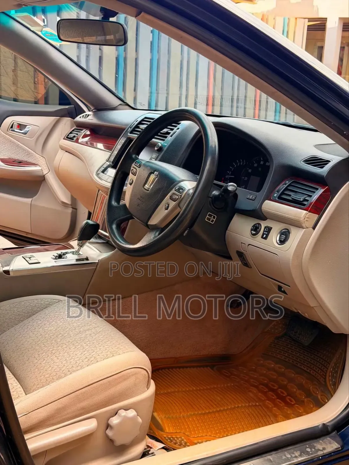 Toyota Crown 2012 Blue