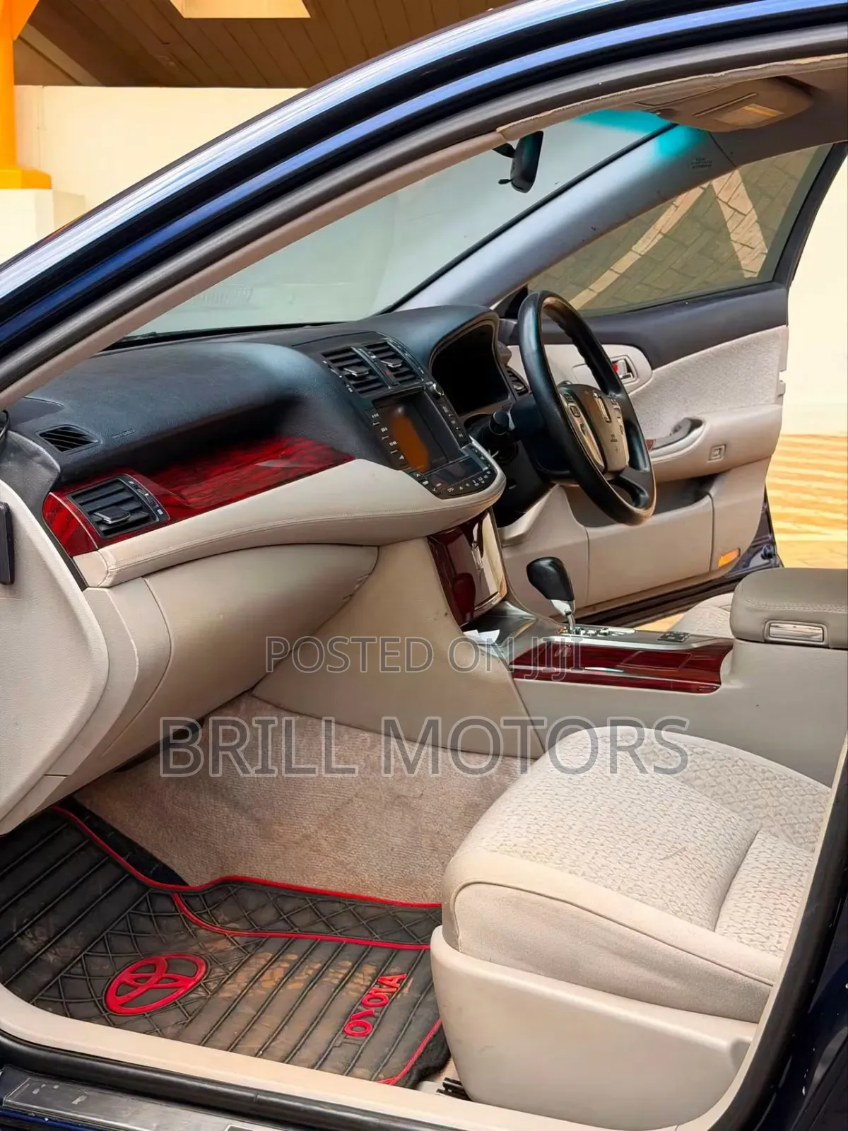 Toyota Crown 2012 Blue