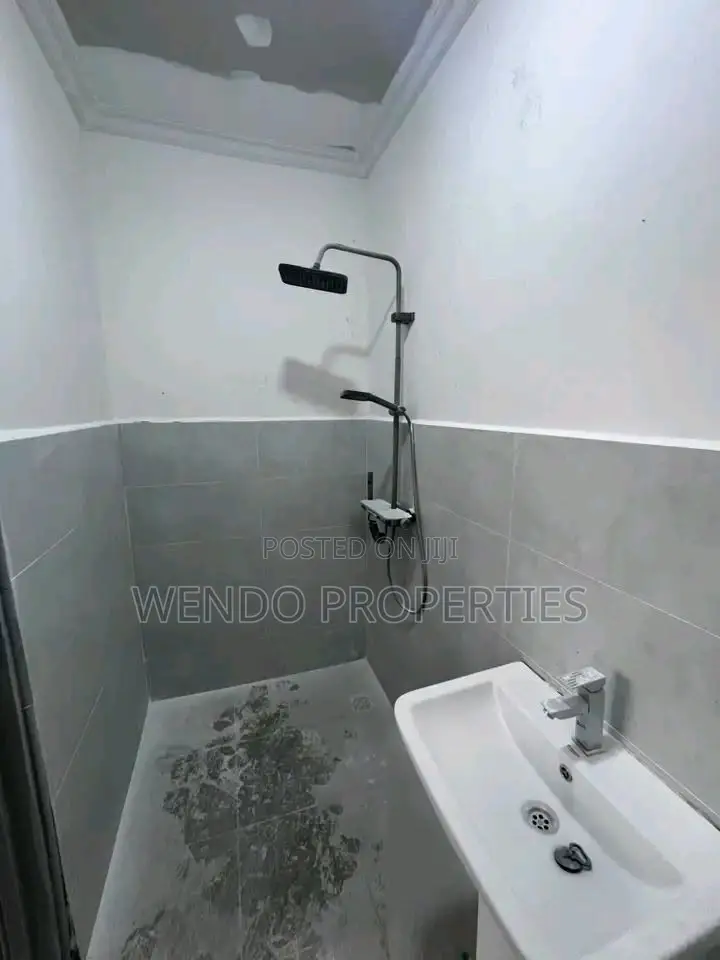 4bdrm Bungalow in Matasia for sale