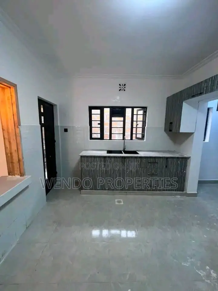 4bdrm Bungalow in Matasia for sale