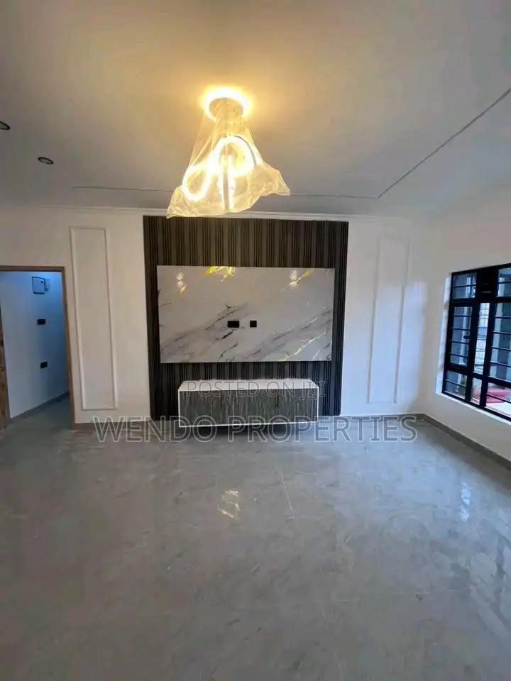 4bdrm Bungalow in Matasia for sale