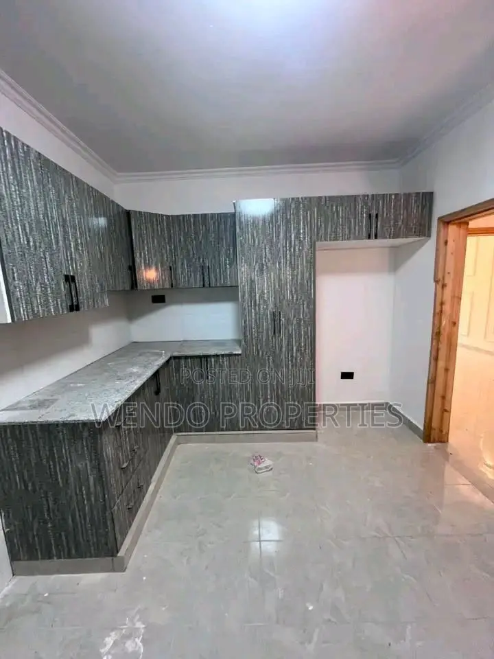 4bdrm Bungalow in Matasia for sale