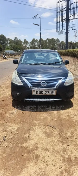 Nissan Latio 1.2 2015 Black