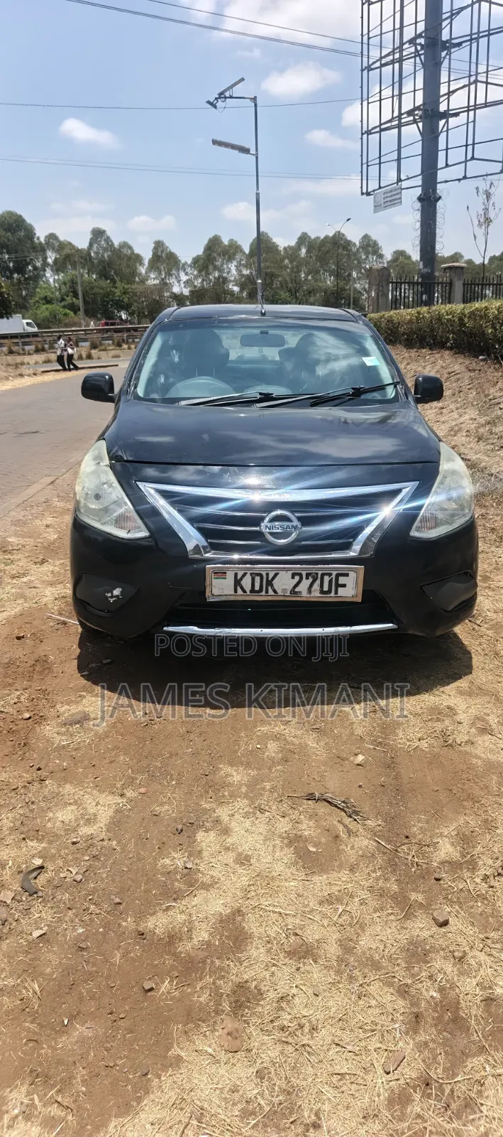 Nissan Latio 1.2 2015 Black