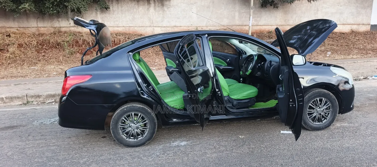 Nissan Latio 1.2 2015 Black