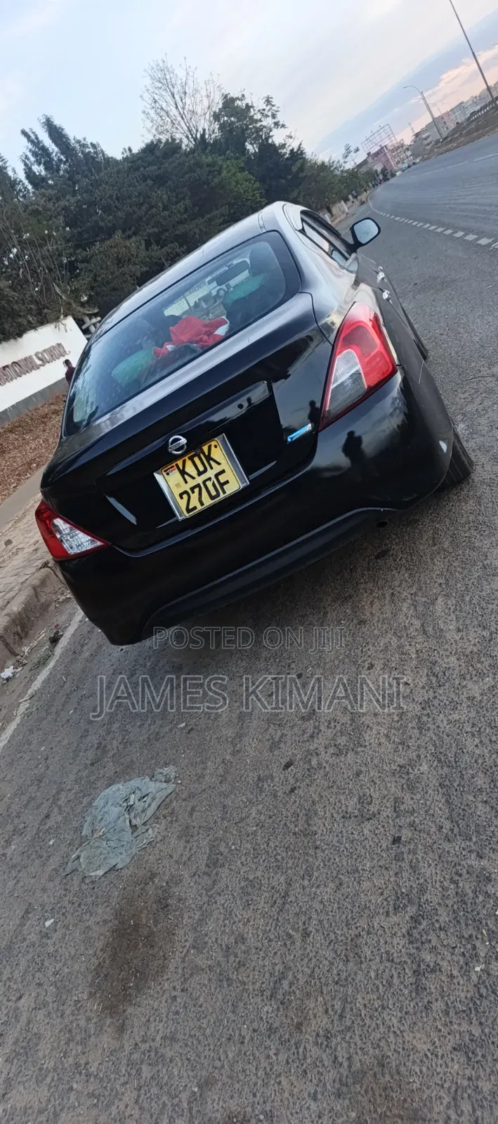 Nissan Latio 1.2 2015 Black
