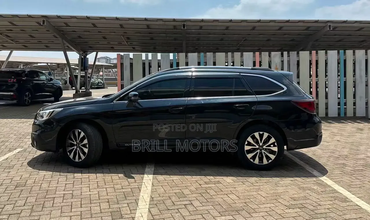 Subaru Outback 2017 Black