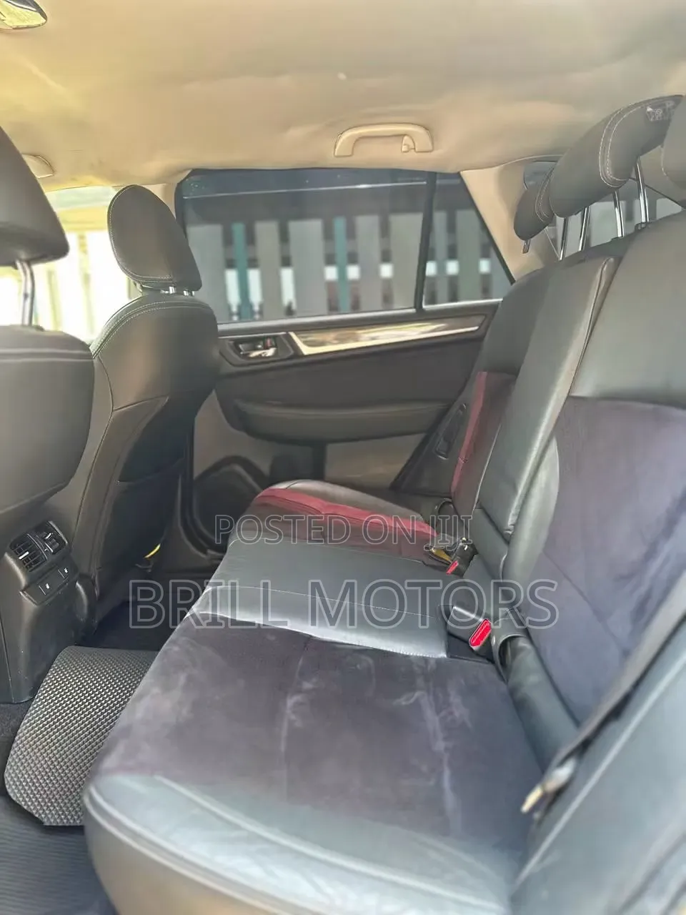 Subaru Outback 2017 Black