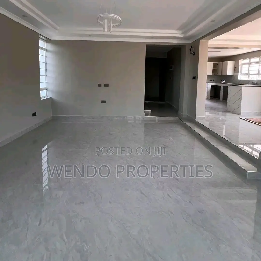 4bdrm Maisonette in Ol Keri for sale