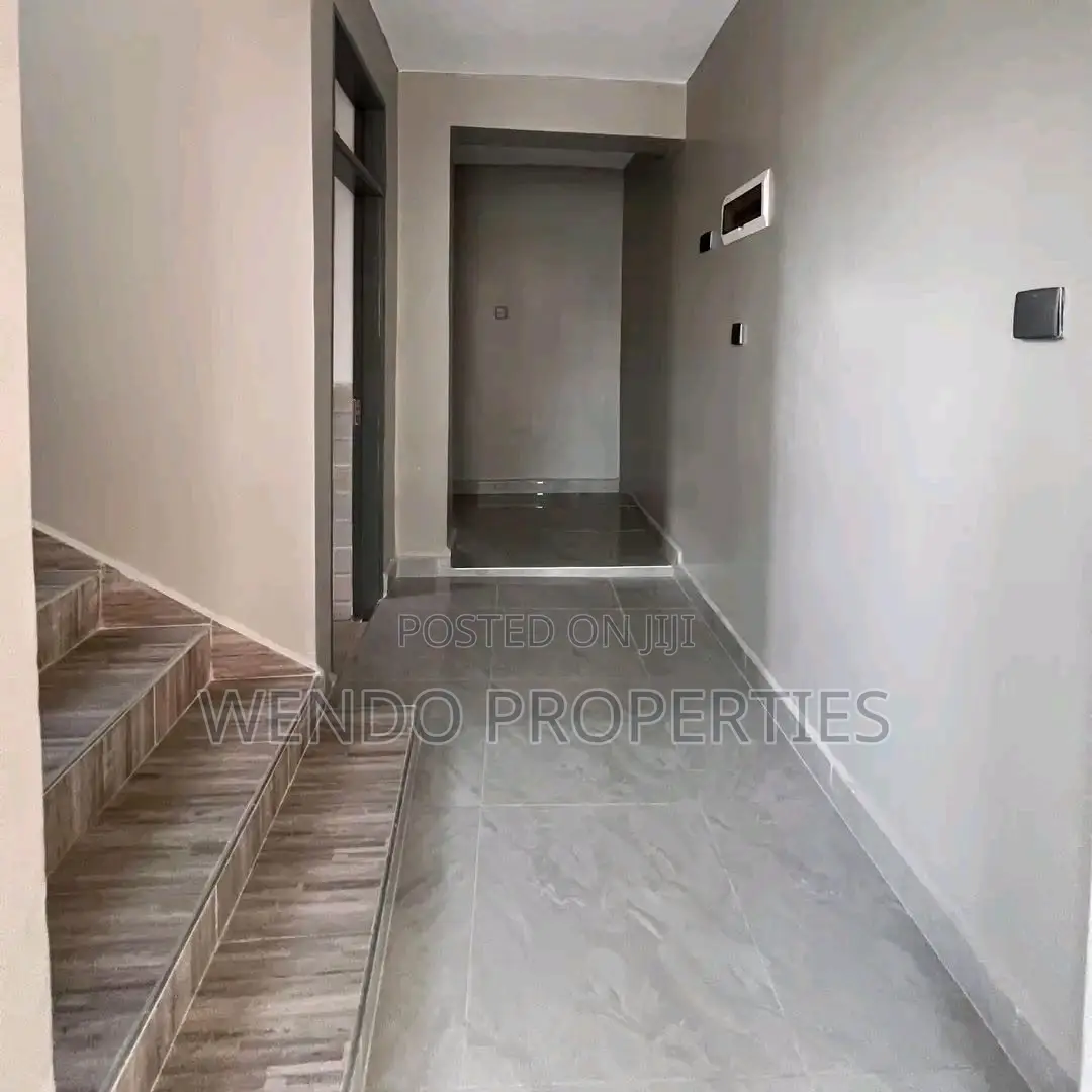 4bdrm Maisonette in Ol Keri for sale