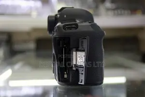 Canon 5D Mark III Body Ex UK