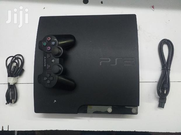 Slim Playstation 3 With 10 Games - thumbnail 3