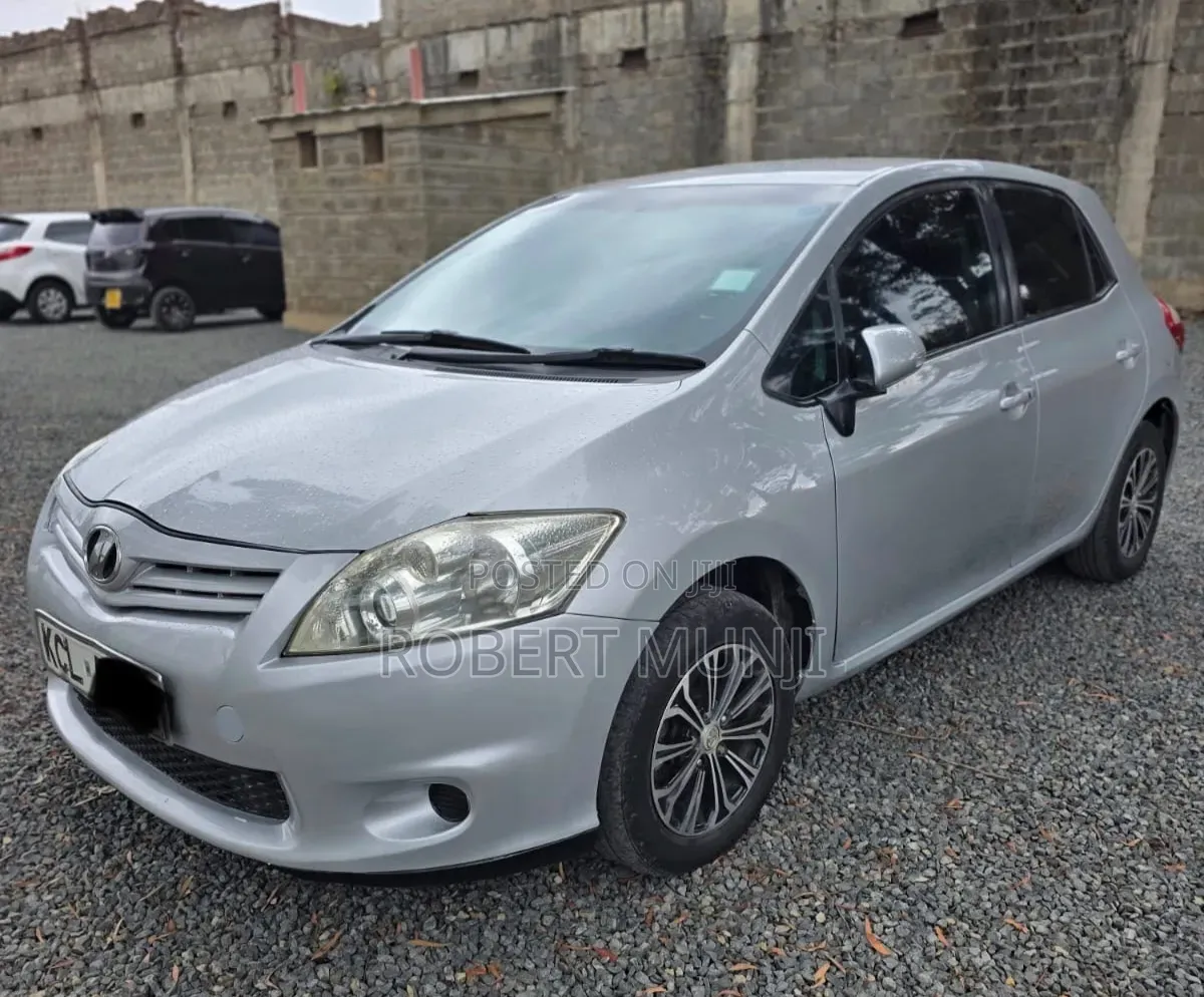 Toyota Auris 2010