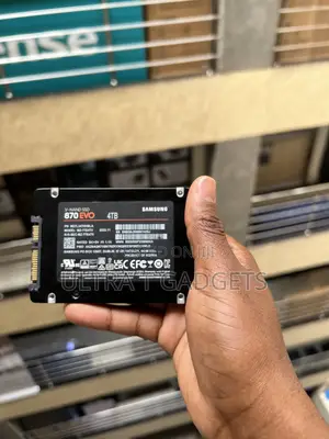 Samsung 870 EVO 4TB SSD – 2.5” SATA – Used