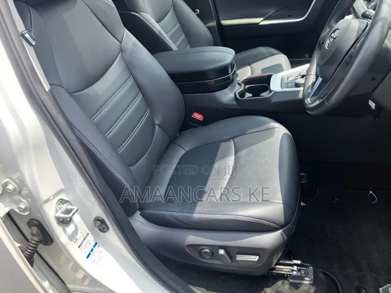 Toyota RAV4 2019 White