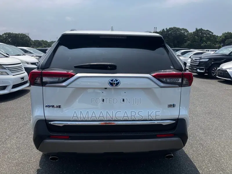 Toyota RAV4 2019 White