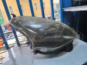 Toyota Ractis 2005 Ex Japan Xenon Headlights