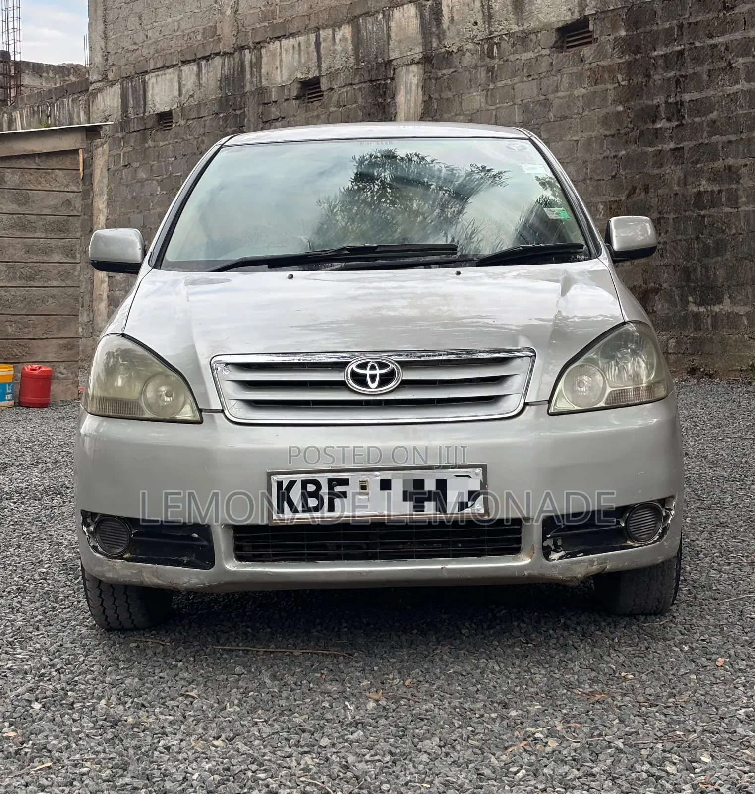 Toyota Ipsum 2003 Silver