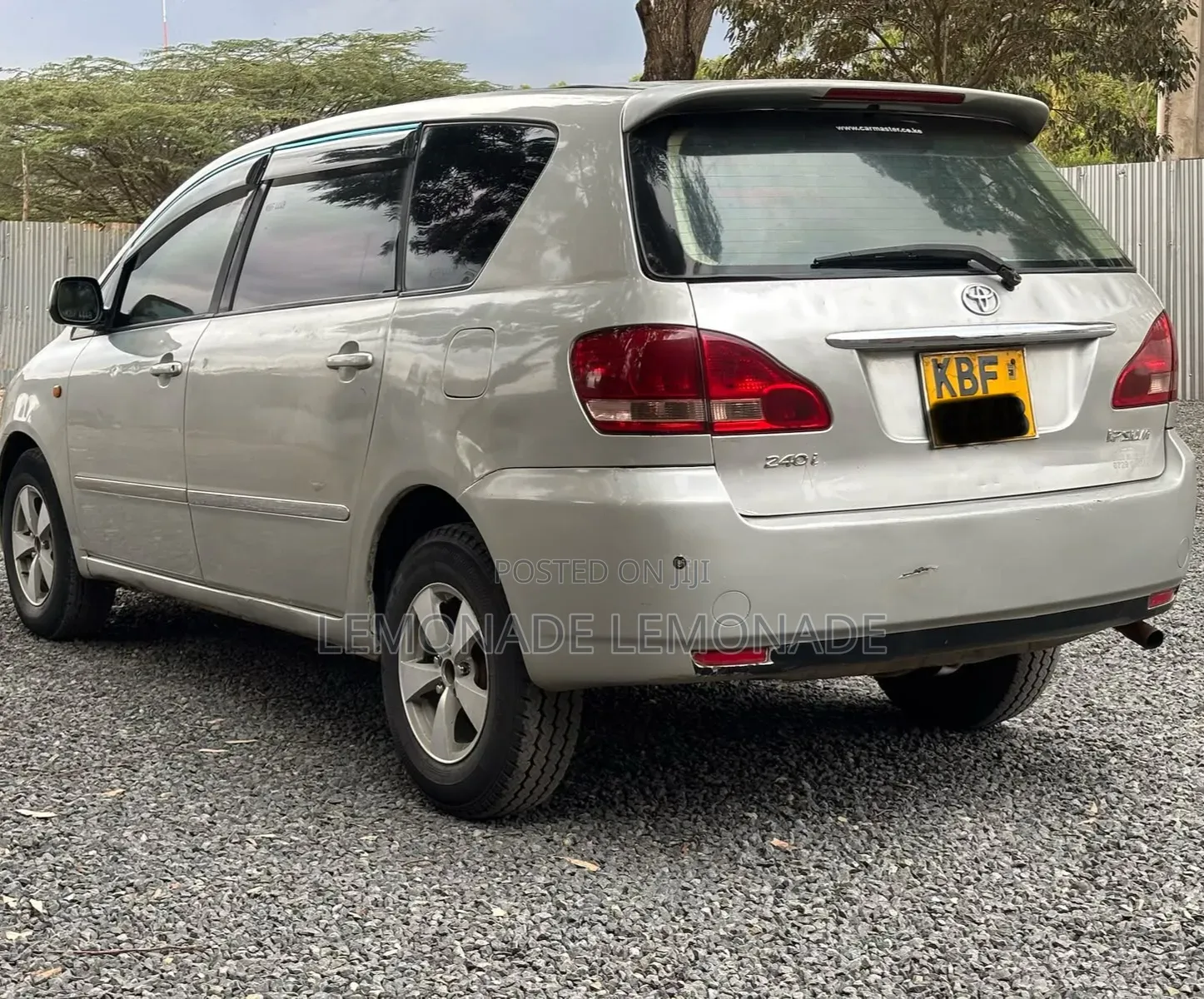 Toyota Ipsum 2003 Silver