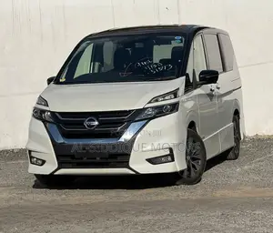 Nissan Serena 2019 White