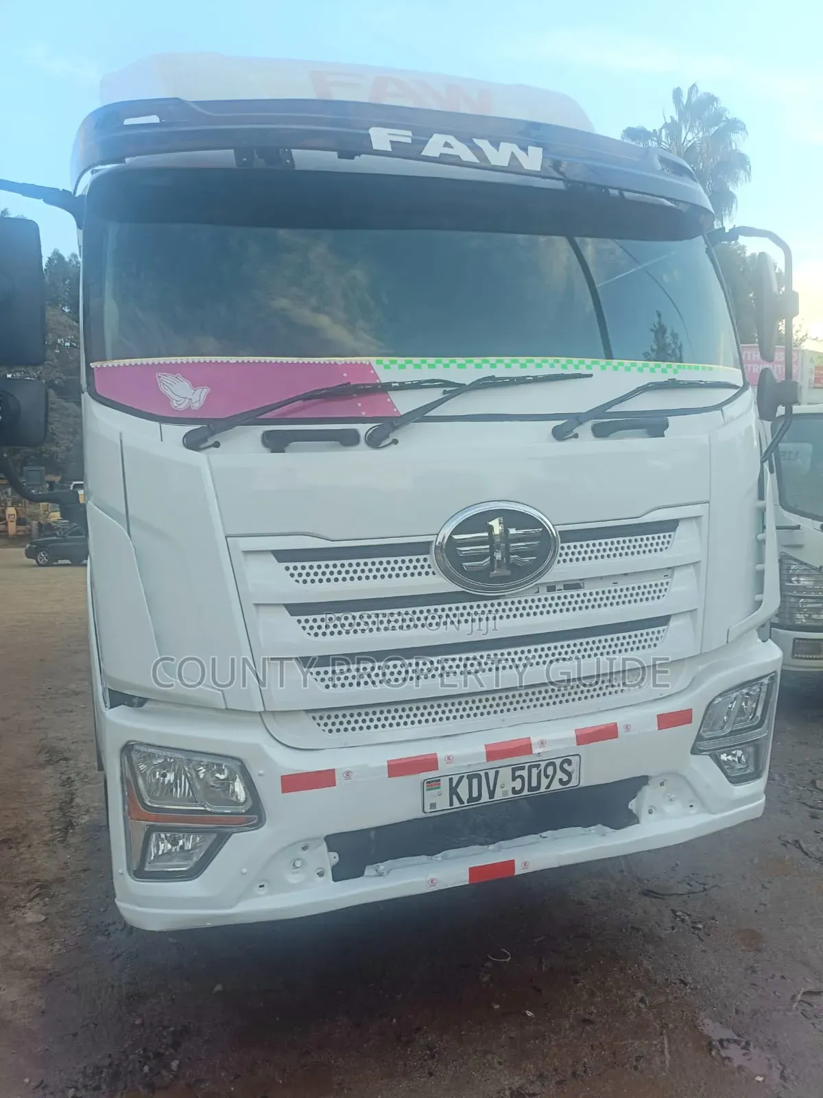 Faw Jk6 Series Truck Model 4×2 High Roof Cabin