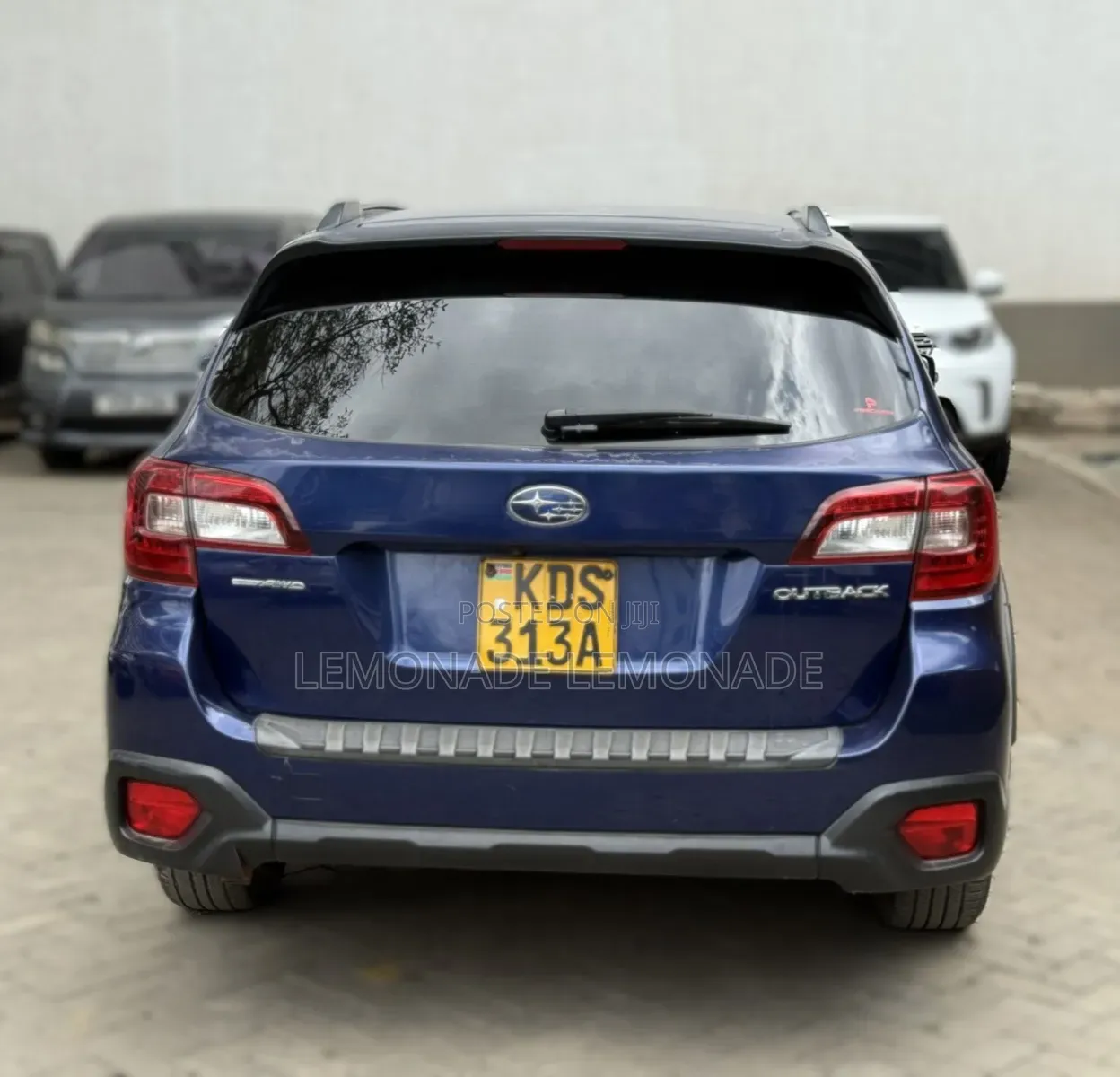 Subaru Outback 2017 Blue