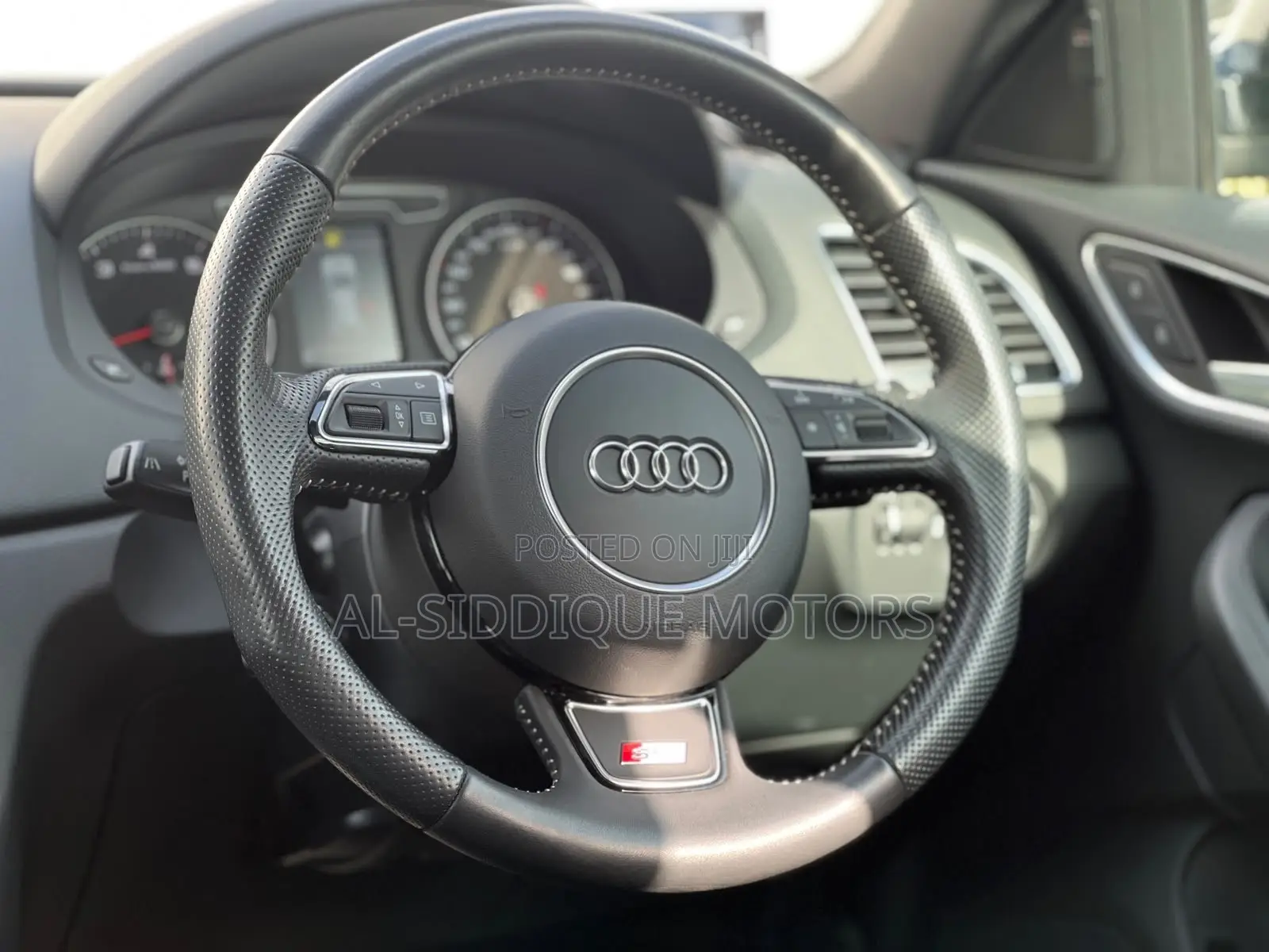 Audi Q3 2019 Black