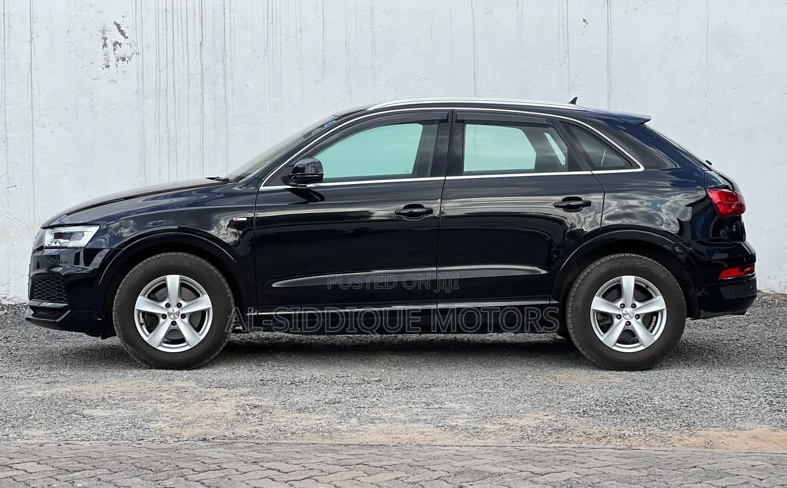 Audi Q3 2019 Black