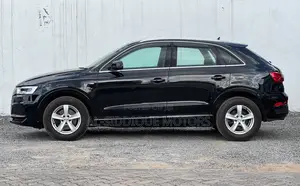 Audi Q3 2019 Black