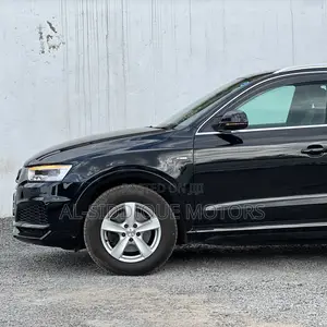 Audi Q3 2019 Black