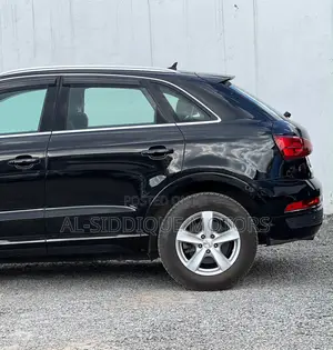 Audi Q3 2019 Black