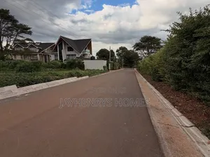 6bdrm Mansion in Daykio Bustani Gated, Kimbo for rent