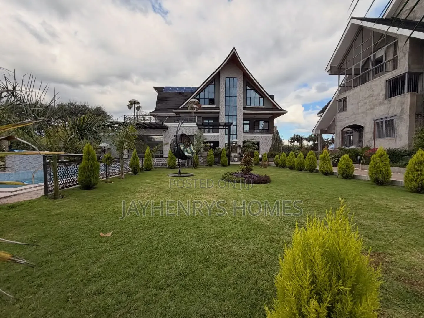 6bdrm Mansion in Daykio Bustani Gated, Kimbo for rent