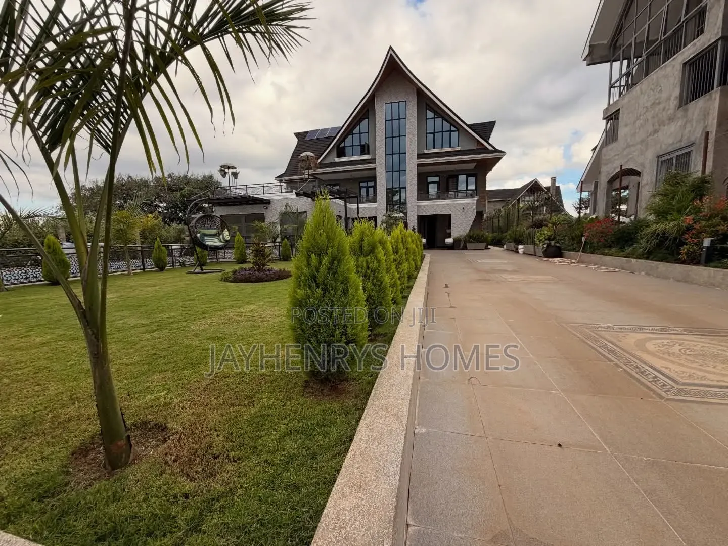 6bdrm Mansion in Daykio Bustani Gated, Kimbo for rent
