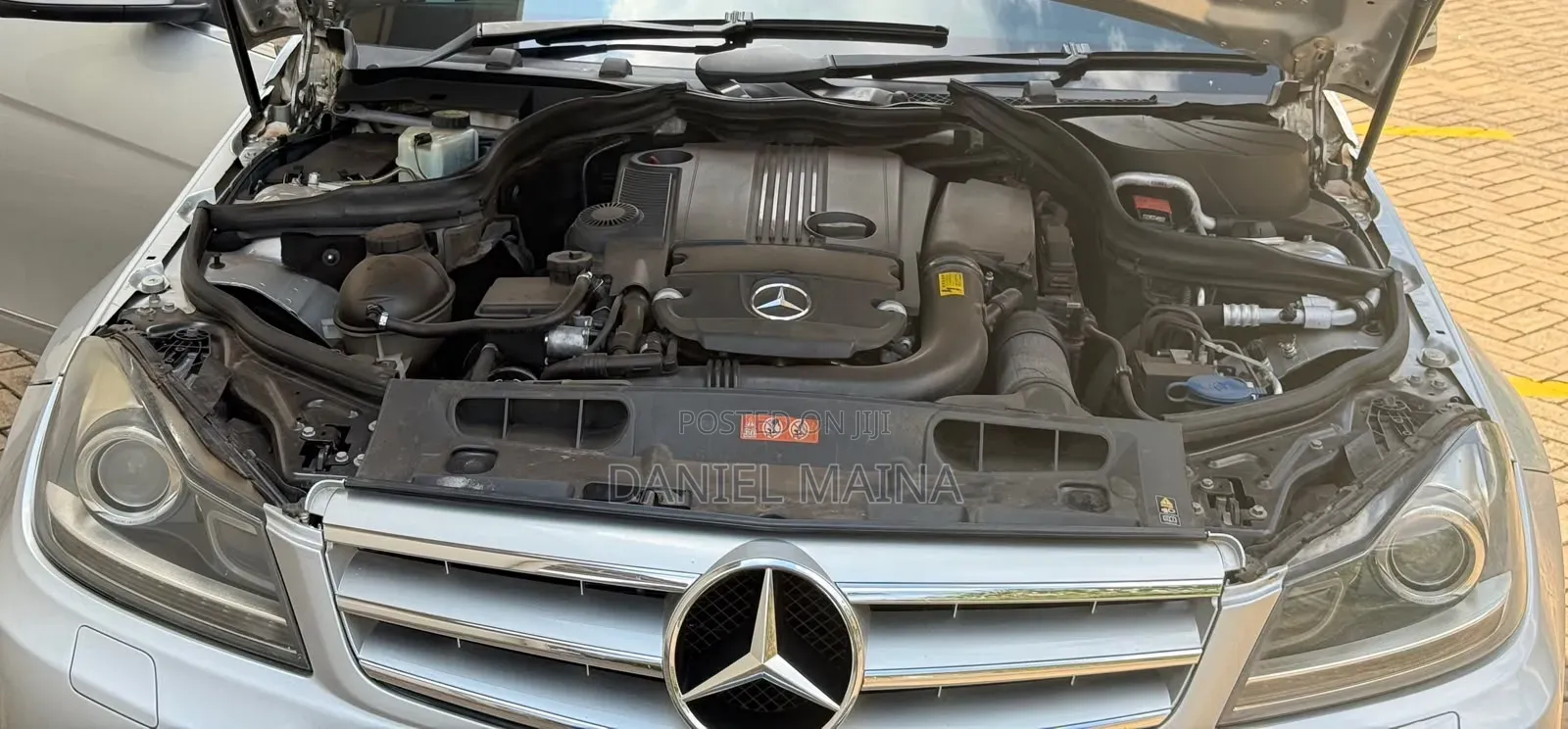 Mercedes-Benz C200 2012 Silver