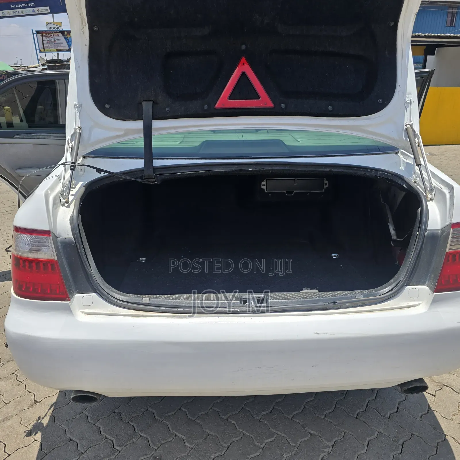 Toyota Crown 2010 White