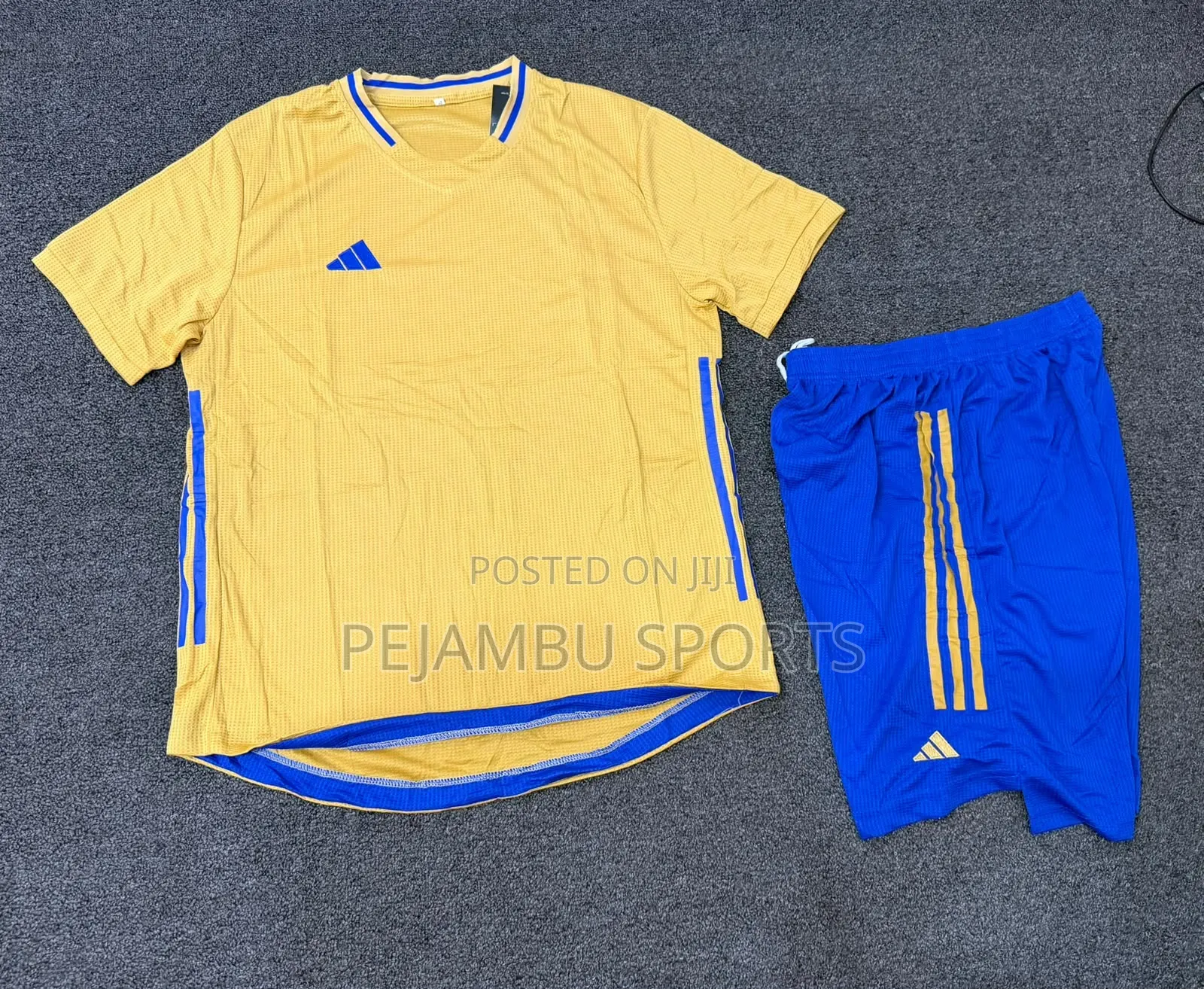 Football Teams and Clubs Unform