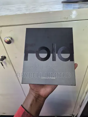 New Samsung Galaxy Z Fold4 1 TB Gold