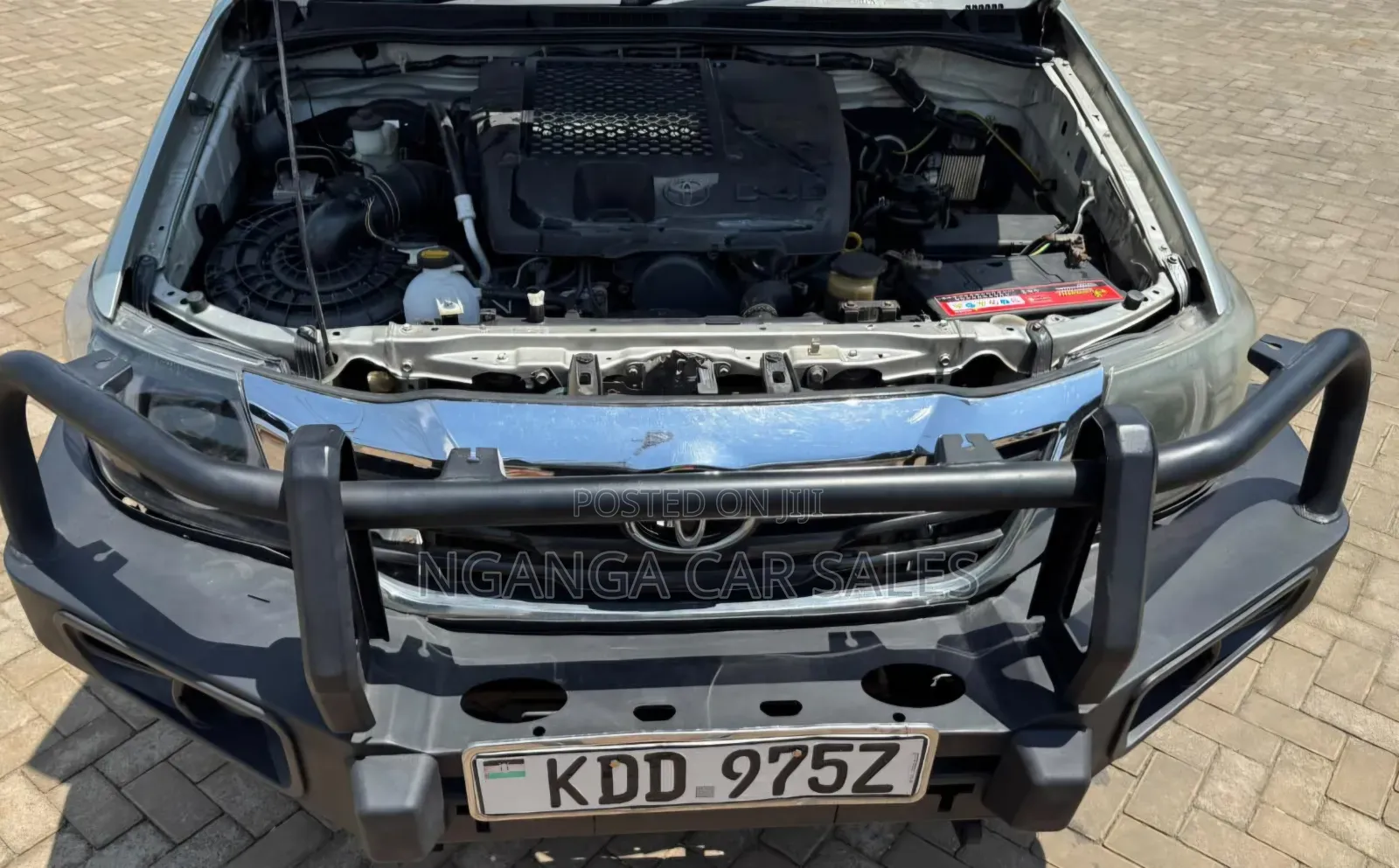 Toyota Hilux 2014 Silver