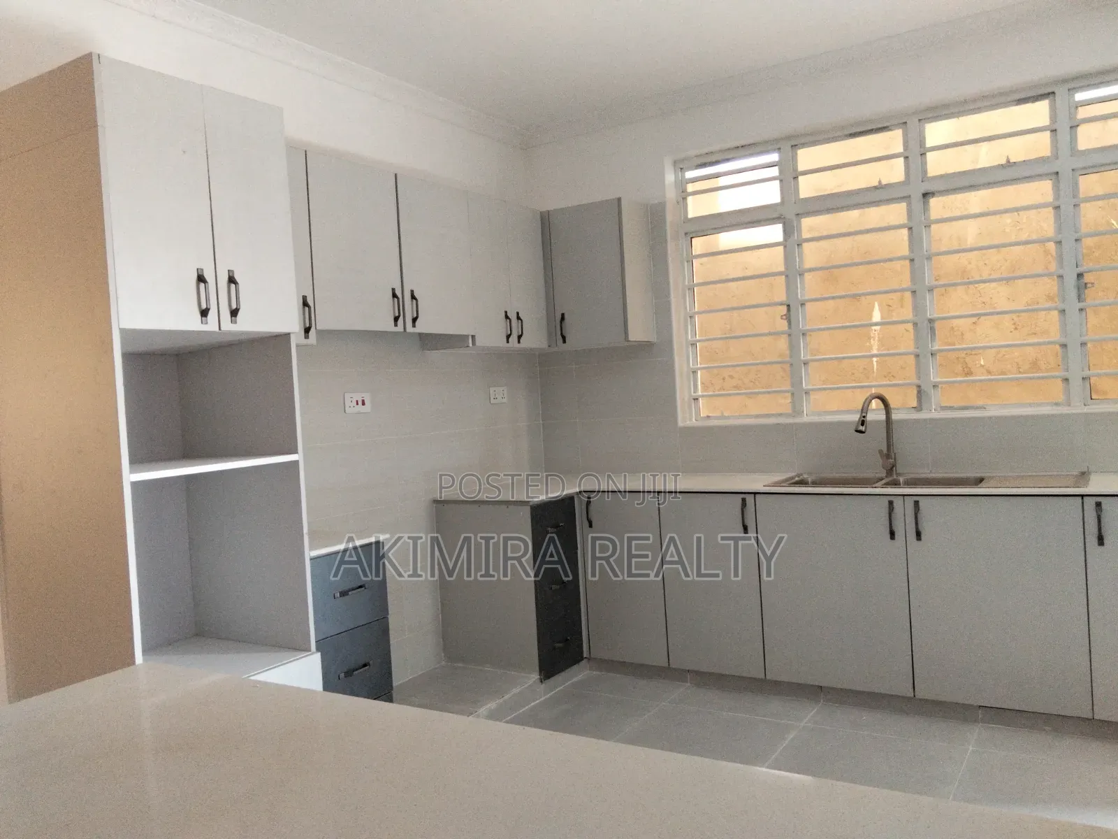 4bdrm Villa in Daystar for sale
